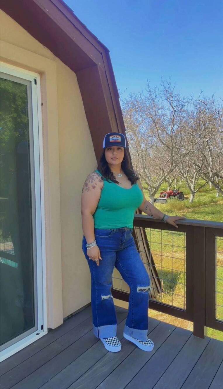 NEW LUCKY & BLESSED mid rise tummy control boyfriend jeans in blue